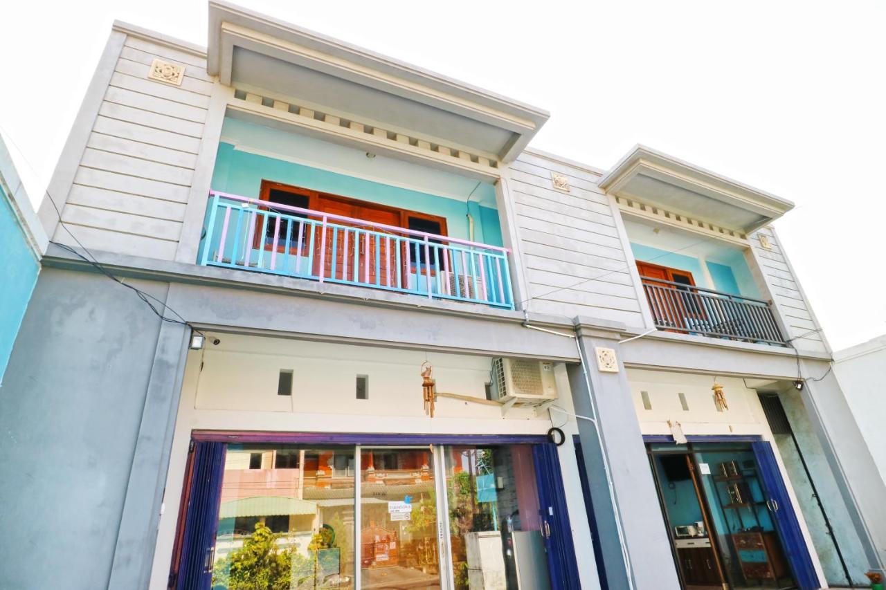 Balini 9 Hostel Denpasar Zewnętrze zdjęcie