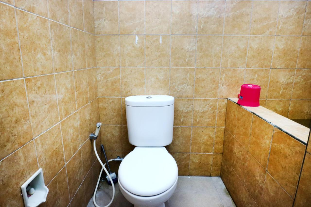 Balini 9 Hostel Denpasar Zewnętrze zdjęcie