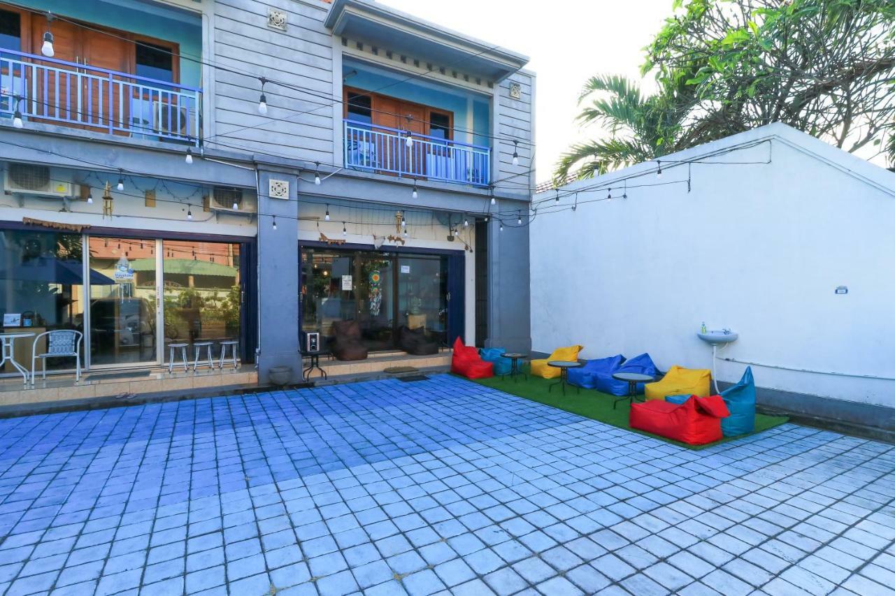 Balini 9 Hostel Denpasar Zewnętrze zdjęcie
